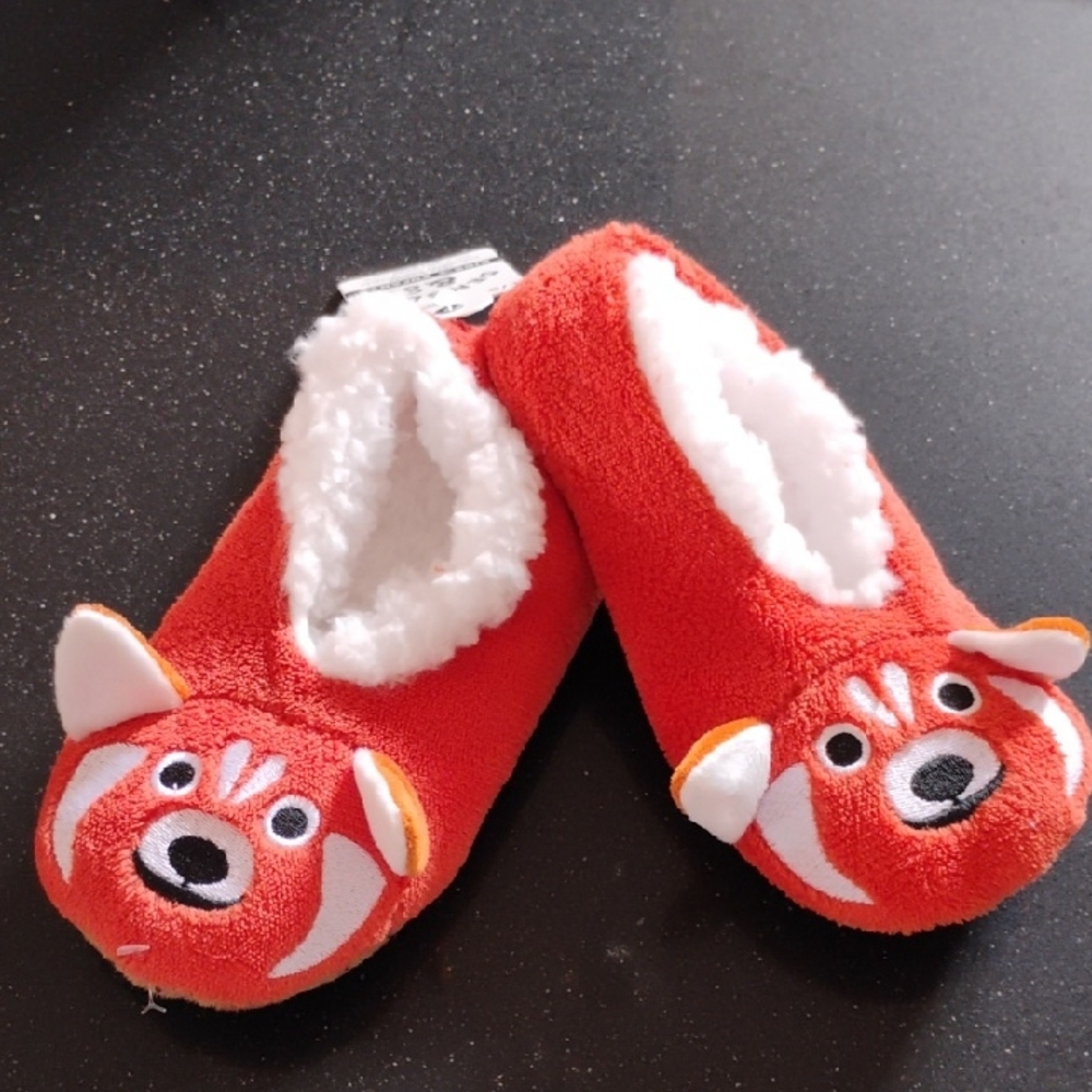 NWT Densley & Co Slippers